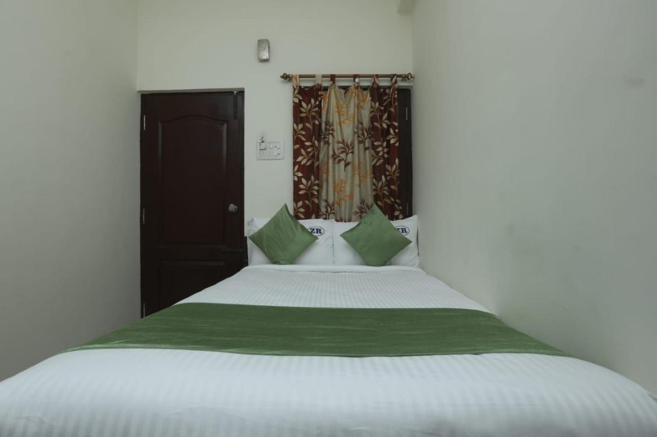 Zidan Residency Hotel Ченай Екстериор снимка