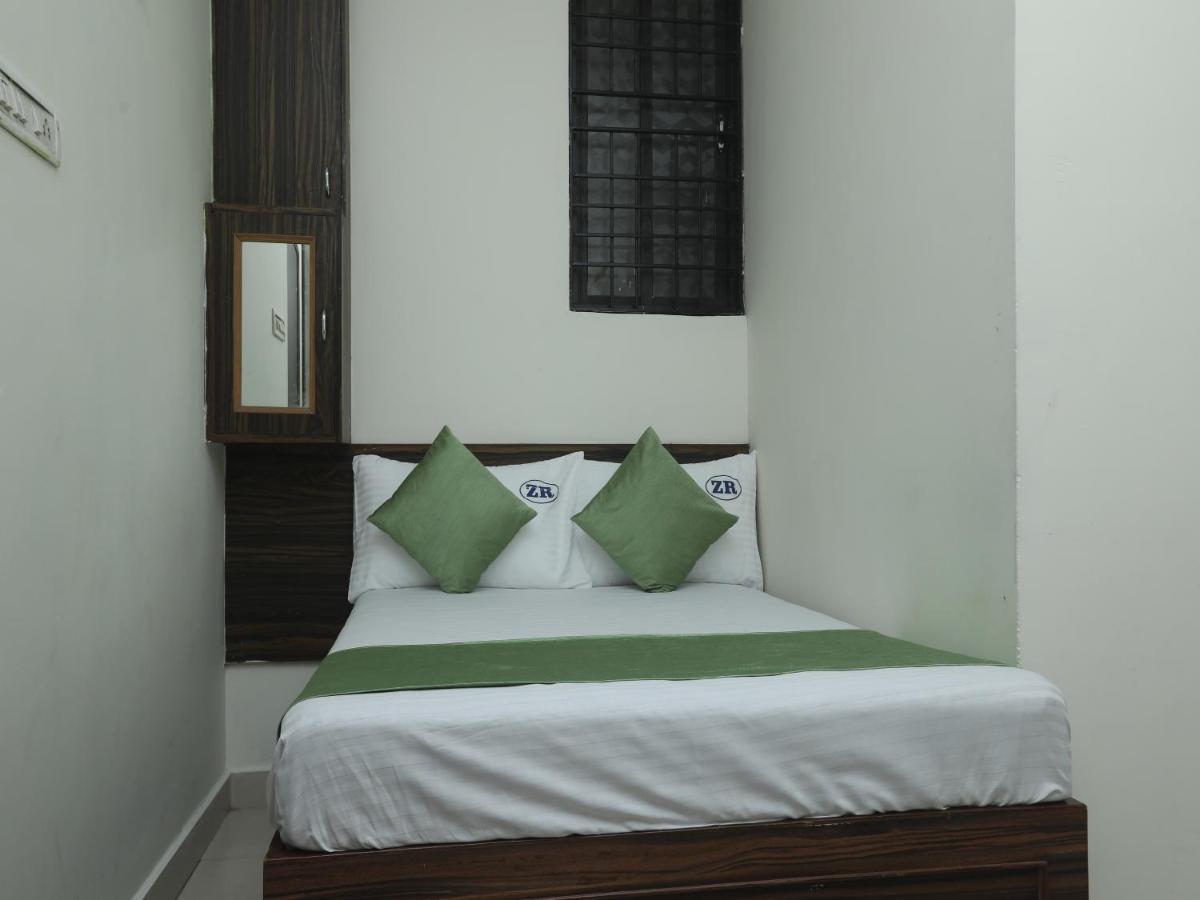 Zidan Residency Hotel Ченай Екстериор снимка