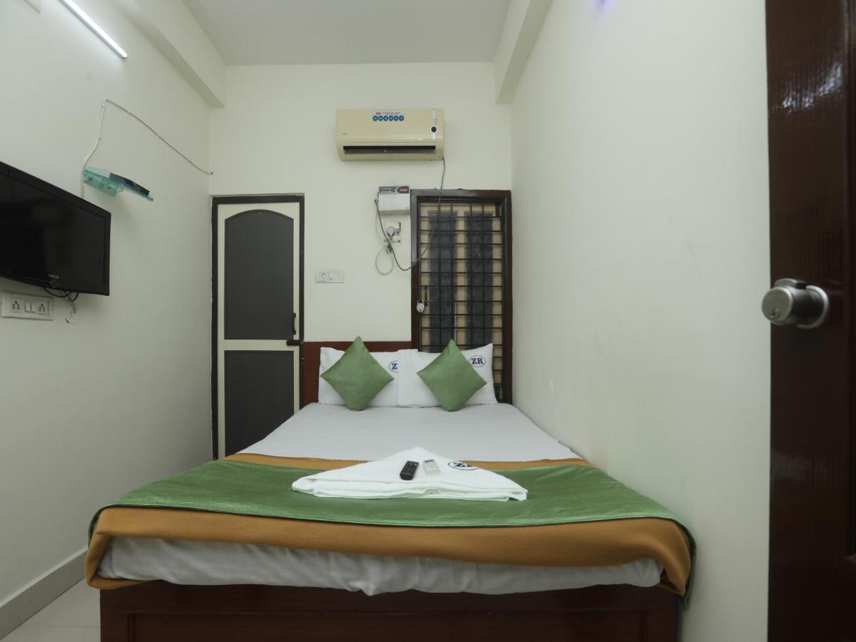 Zidan Residency Hotel Ченай Екстериор снимка