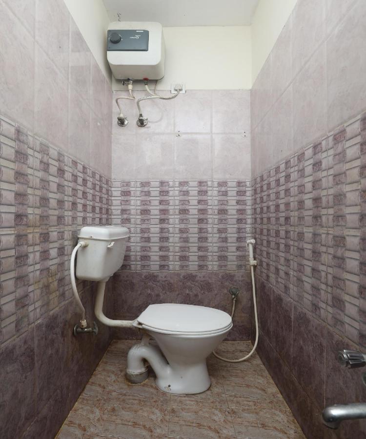 Zidan Residency Hotel Ченай Екстериор снимка
