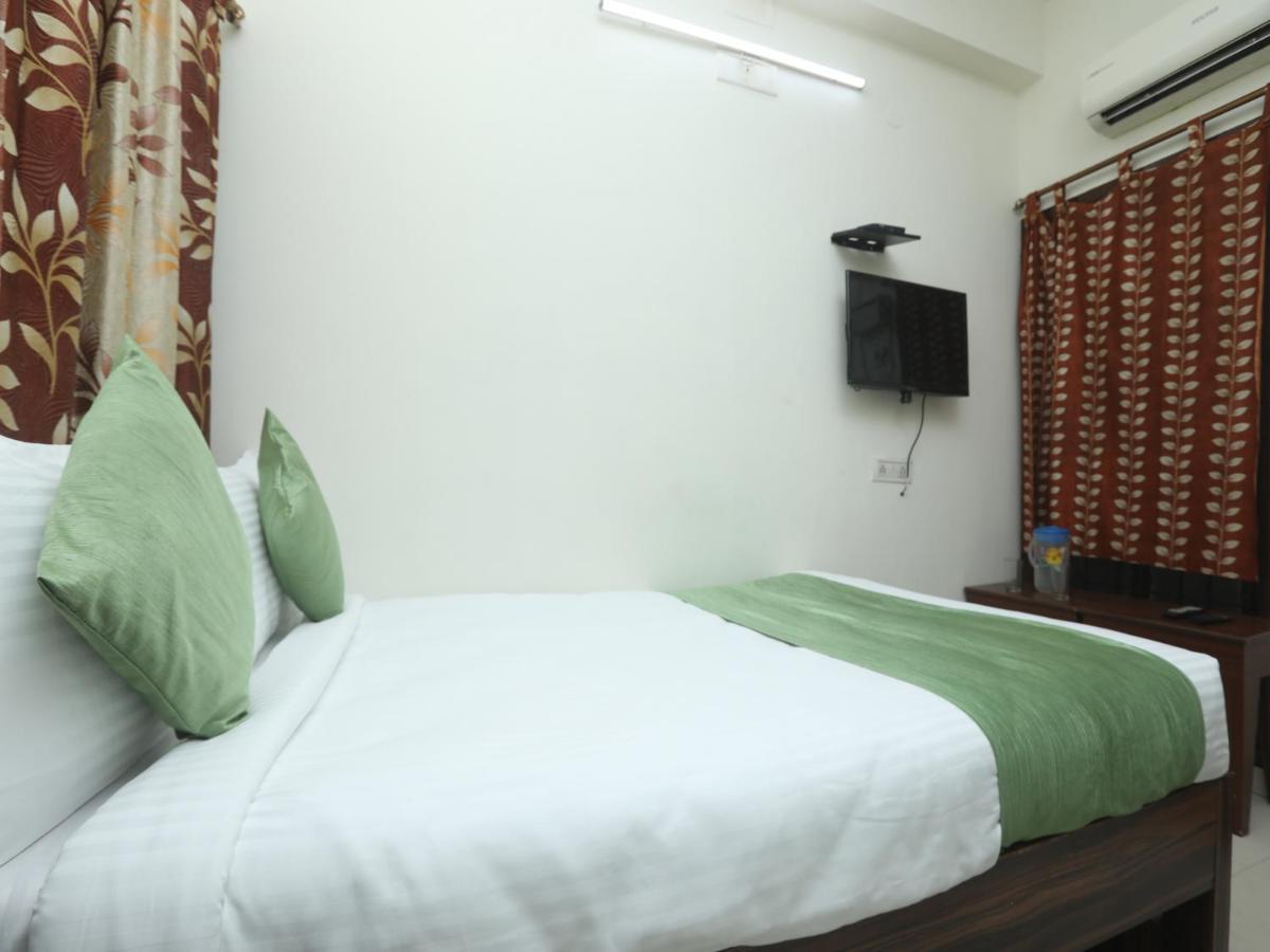 Zidan Residency Hotel Ченай Екстериор снимка