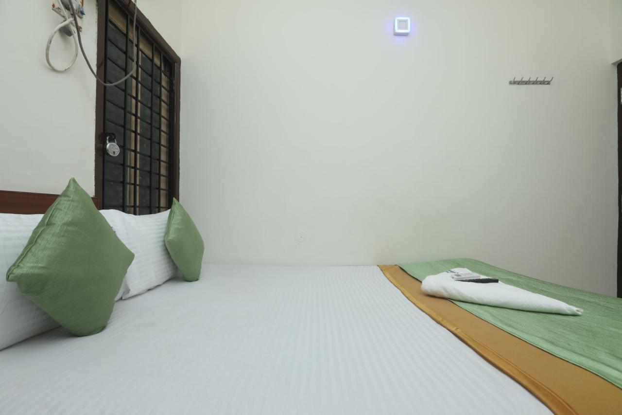 Zidan Residency Hotel Ченай Екстериор снимка