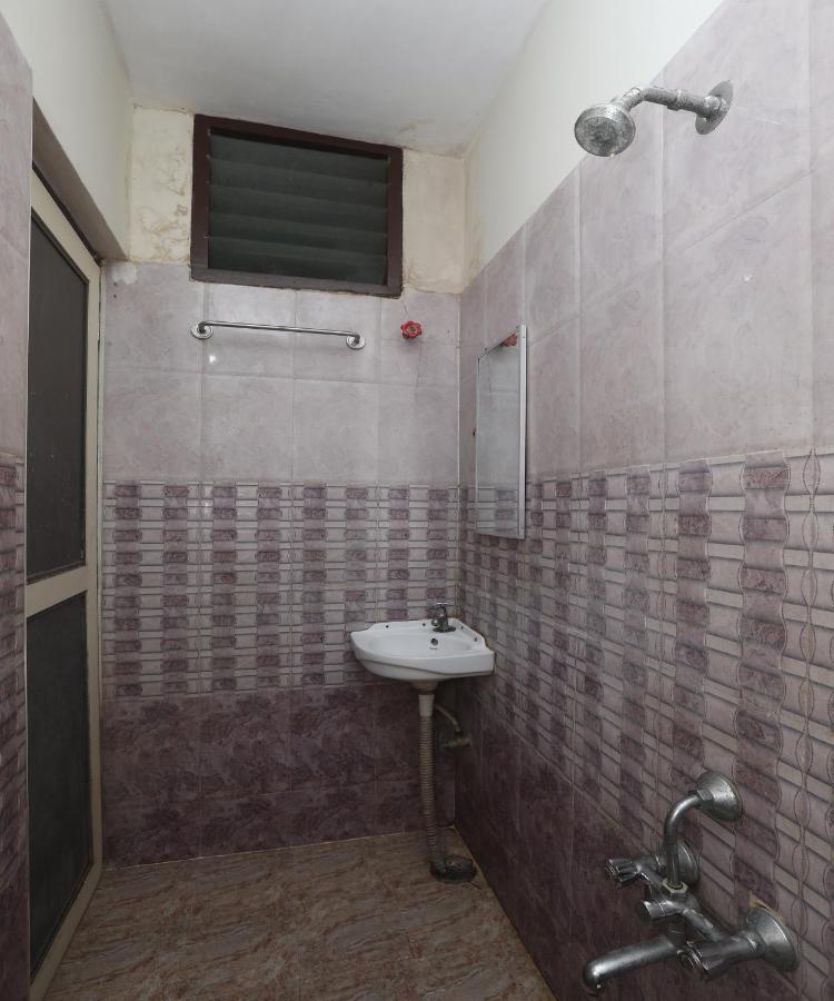Zidan Residency Hotel Ченай Екстериор снимка
